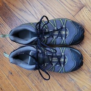 Salomon Men's X-Ultra hiking shoes size 8